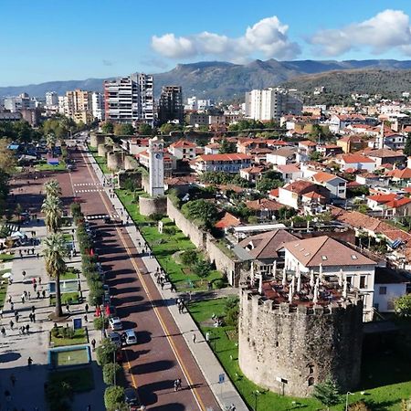 Hotel Guri Elbasan Kültér fotó