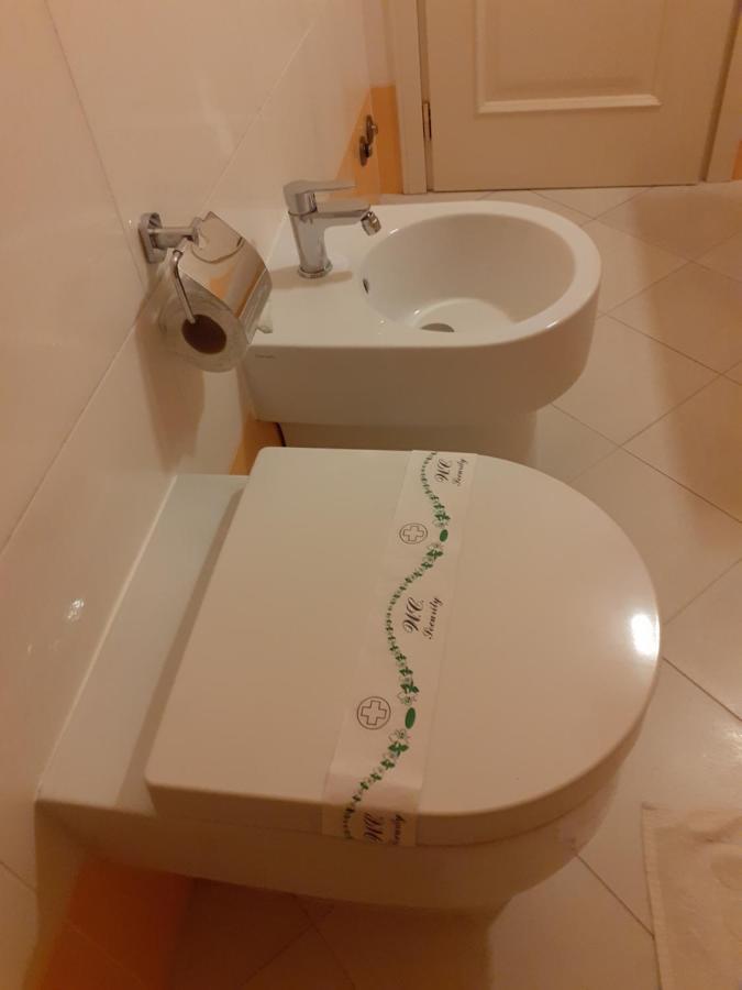 Hotel Guri Elbasan Kültér fotó